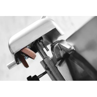 Nářezový stroj 195 Profi Line, HENDI, Profi Line, 230V/200W, 416x400x(H)335mm | 210031